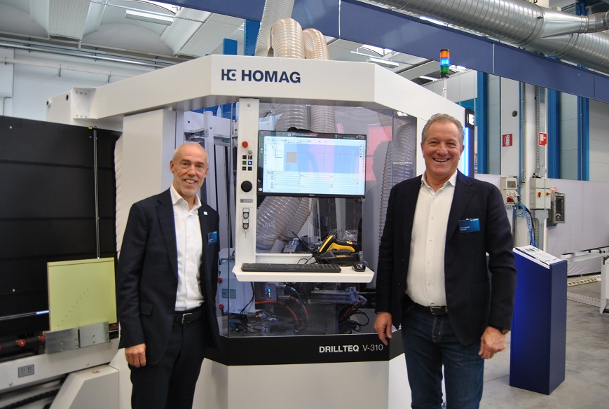To Left, Walter Crescenzi /Managing Director Homag Italy and Franco Salvador /Export Manager. Photo Datalignum