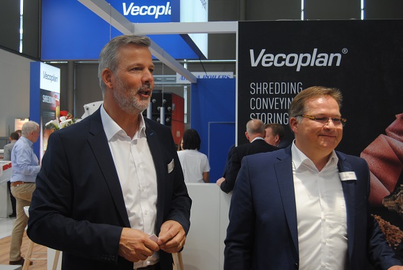 From left, Werner Berens/CEO and Dirk Mueller/Head of wood biomass. Photo Datalignum at Ligna 2017.