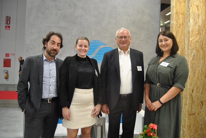 The CMC Texpan Italy at Xylexpo 2022, from left: Marco Granzotto, Nadia Lizzola, Paolo Gattesco and Aleksandra Miller. Photo Datalignum