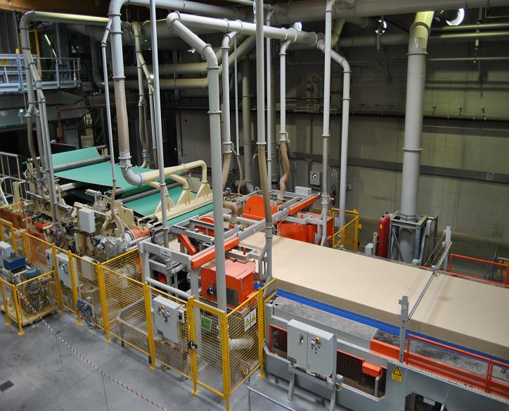 Siempelkamp ha fornito la nuova linea chiavi in mano per la produzione di pannelli di fibra soffice alla Pavatex in Golbey/Francia.